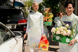 Joyful and Hilarious Moments from Actress Phuong Lan's Engagement - image 8