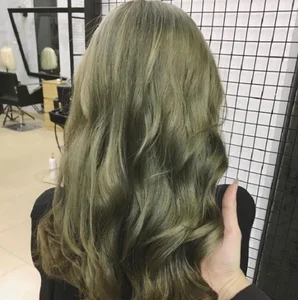 Top 40+ Moss Green Hair Color Ideas for an Impressive and Trendy Look - image 11
