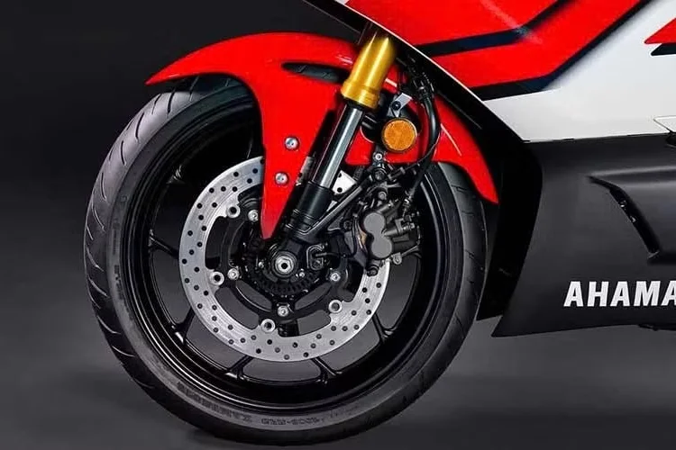 Yamaha Celebrates 70 Years with Special Edition R15 and R3 Models: Pricing and Features