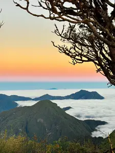 Nhu Co San Sunset: Conquer Majestic Sea of Clouds in Northwest Vietnam - image 6