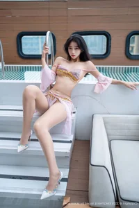 Elegant Purple Fashion Portraiture: Shi An An Featured in XingYan Star Face Vol.430 – A Captivating 82-Image Professional Photography Series - image 23