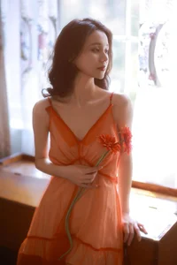 YiTuYu Art Language Vol.7400 Featuring Peng Xiao Ya Ya: A Masterpiece of Contemporary Portraiture - image 21