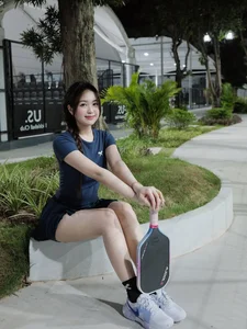 Hanoi Socialite Exudes Luxury and Charisma in High-End Supercar Photoshoot - image 5