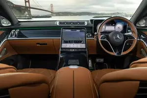 Discover the Ultra-Exclusive Mercedes-Maybach S680 Emerald Isle: Only 25 Units, California Coast Debut - image 4