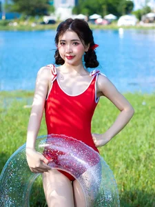 Stunning Gen Z Aesthetic: Capturing the Charm and Fashion Trends of the 2008 Generation - image 53