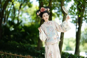 YiTuYu Art Language Vol.8030: The Graceful Artistry of Dan Gao De Dan Dan - image 10