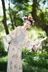 YiTuYu Art Language Vol.8030: The Graceful Artistry of Dan Gao De Dan Dan - image 0