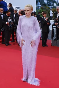 Cannes 2025: Natalie Portman and Angelina Jolie Lead a New Era of Elegance - image 5