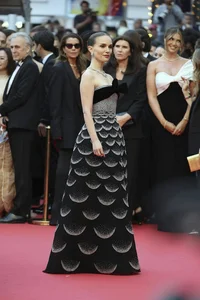 Cannes 2025: Natalie Portman and Angelina Jolie Lead a New Era of Elegance - image 3
