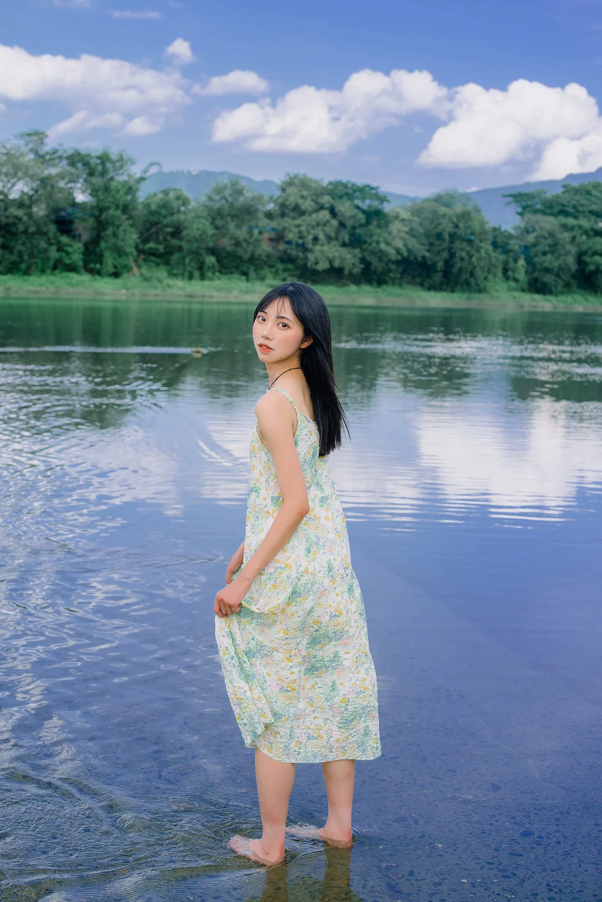 YiTuYu Art Language Vol.6126 Cmz: Exploring Contemporary Style and Modern Photographic Narratives