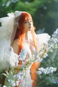 Coser Chunmomo | Ethereal Bride in a Dreamy Flower Garden Wedding Dress - image 14
