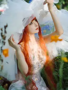 Coser Chunmomo | Ethereal Bride in a Dreamy Flower Garden Wedding Dress - image 26