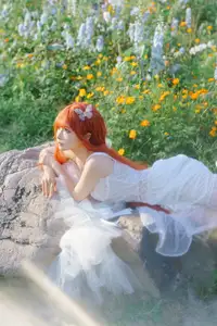 Coser Chunmomo | Ethereal Bride in a Dreamy Flower Garden Wedding Dress - image 18