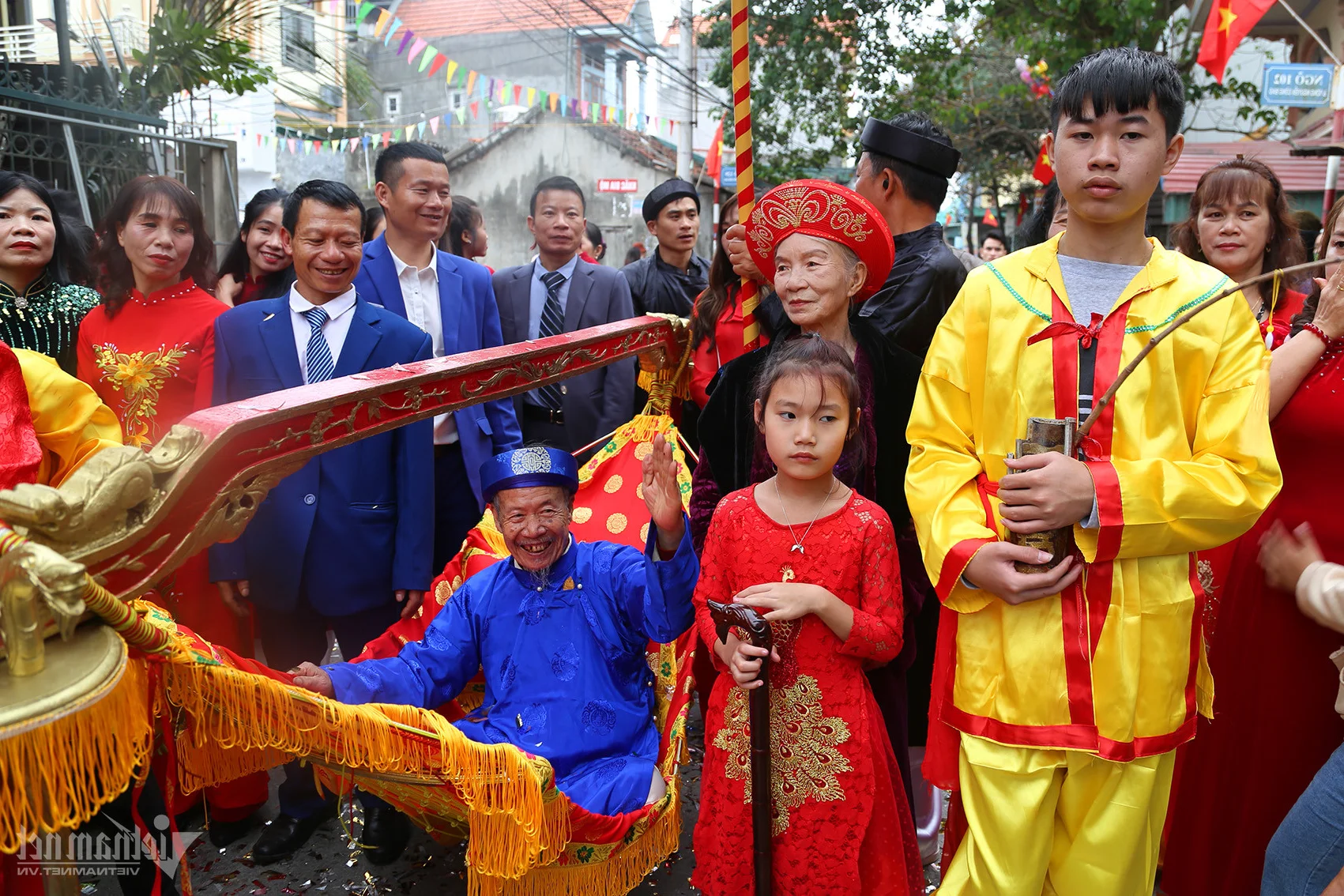 Tien Cong Festival 2024: Honoring the Elderly and Founding Ancestors of Ha Nam Island