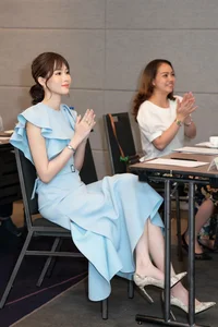 The Beautiful Bac Lieu Secretary Turning Heads with Chic Crop Top Styles - image 5