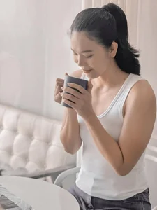 Anh Vien's Stunning Transformation: The Glow Up of Vietnam’s Little Mermaid - image 0