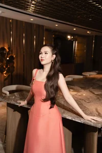 Vo Ha Tram’s Incredible 19kg Weight Loss: A Journey of Health and Radiance at 35 - image 4