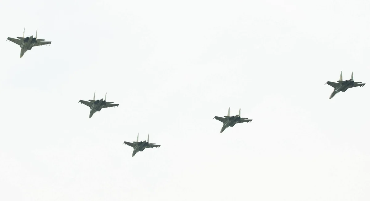 Vietnam Air Force Prepares for Spectacular Aerial Display in Hanoi