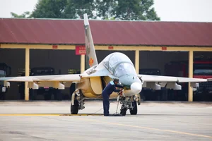 Vietnam Air Force Prepares for Spectacular Aerial Display in Hanoi - image 3