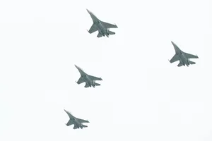 Vietnam Air Force Prepares for Spectacular Aerial Display in Hanoi - image 7