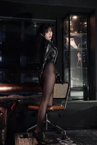 Elegant Communication Officer Cosplay by Xuan Xiao Xue Jie: Stunning Black Silk Aesthetic and Futuristic Professional Style Portrait Collection - image 0