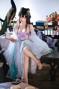 Coser Rina Jiao as Senior Sister Part01: Ethereal Hanfu Beauty & Ancient Charm - image 4
