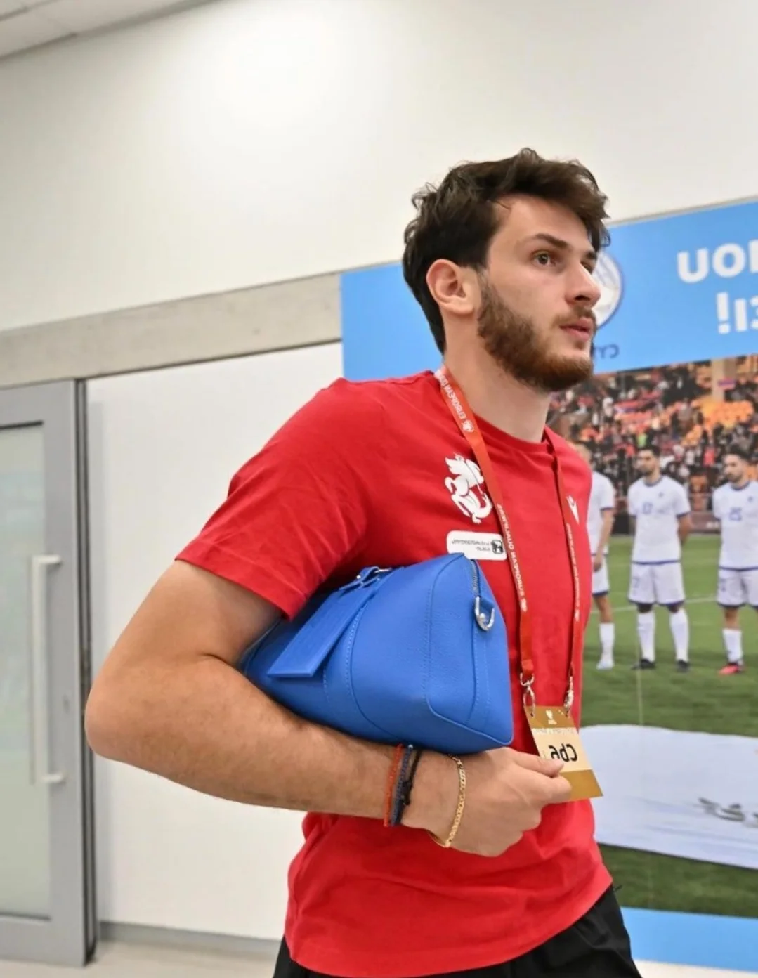 Exploring the Distinctive Fashion Style of Georgia’s Football Sensation Khvicha Kvaratskhelia