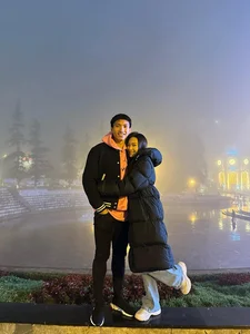 Football Star Doan Van Hau Proposes to Doan Hai My: A Fairytale Romance Captivating Fans - image 6