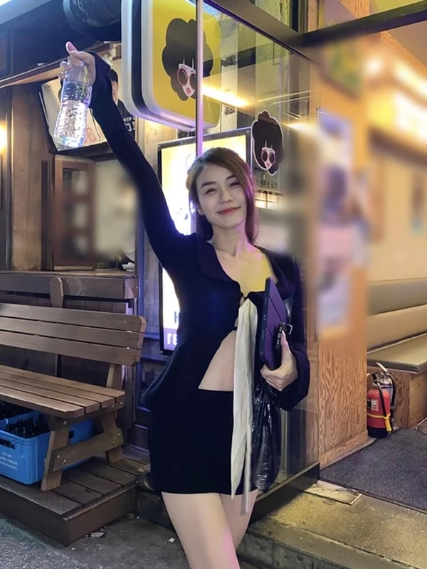 Bold and Beautiful: Cindy Lu Shines in Her Latest Fashion Transformation