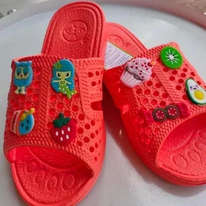 How the Legendary Vietnamese Honeycomb Sandals Became a Modern Retro Fashion Trend - image 8