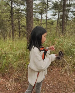 Tang Thanh Ha Shares Heartwarming Family Trekking Adventure in Da Lat's Waterfalls - image 1