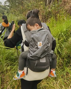 Tang Thanh Ha Shares Heartwarming Family Trekking Adventure in Da Lat's Waterfalls - image 7