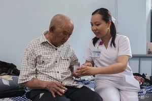 A Dignified Retirement: Veteran Vietnamese Artists Move to New Nursing Home - image 1