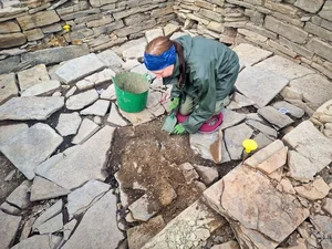 The Mystery of the Medieval Stone Head Discovered on a Remote Island - image 5