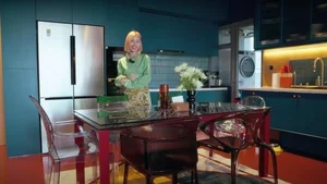 Inside Quynh Anh Shyn’s Artistic New Home: A Masterpiece of Modern Interior Design and Creative Living Spaces - image 14