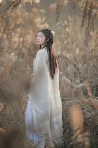 Artistic Language Photography Featuring Zhen Zhen YiTuYu Vol.8103 Collection - image 24