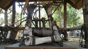 The Rare 700-Year-Old Elephant Bone Chair: A Unique Cultural Treasure of Vietnam - image 1