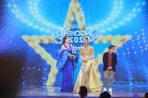 Glamour and Sensuality Shine at Star of the Year 2022 Gala - image 0