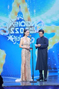 Glamour and Sensuality Shine at Star of the Year 2022 Gala - image 10