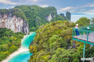 Exploring Thailand's Paradise Island: A Breathtaking Journey for Global Travelers - image 3
