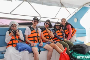 Exploring Thailand's Paradise Island: A Breathtaking Journey for Global Travelers - image 5