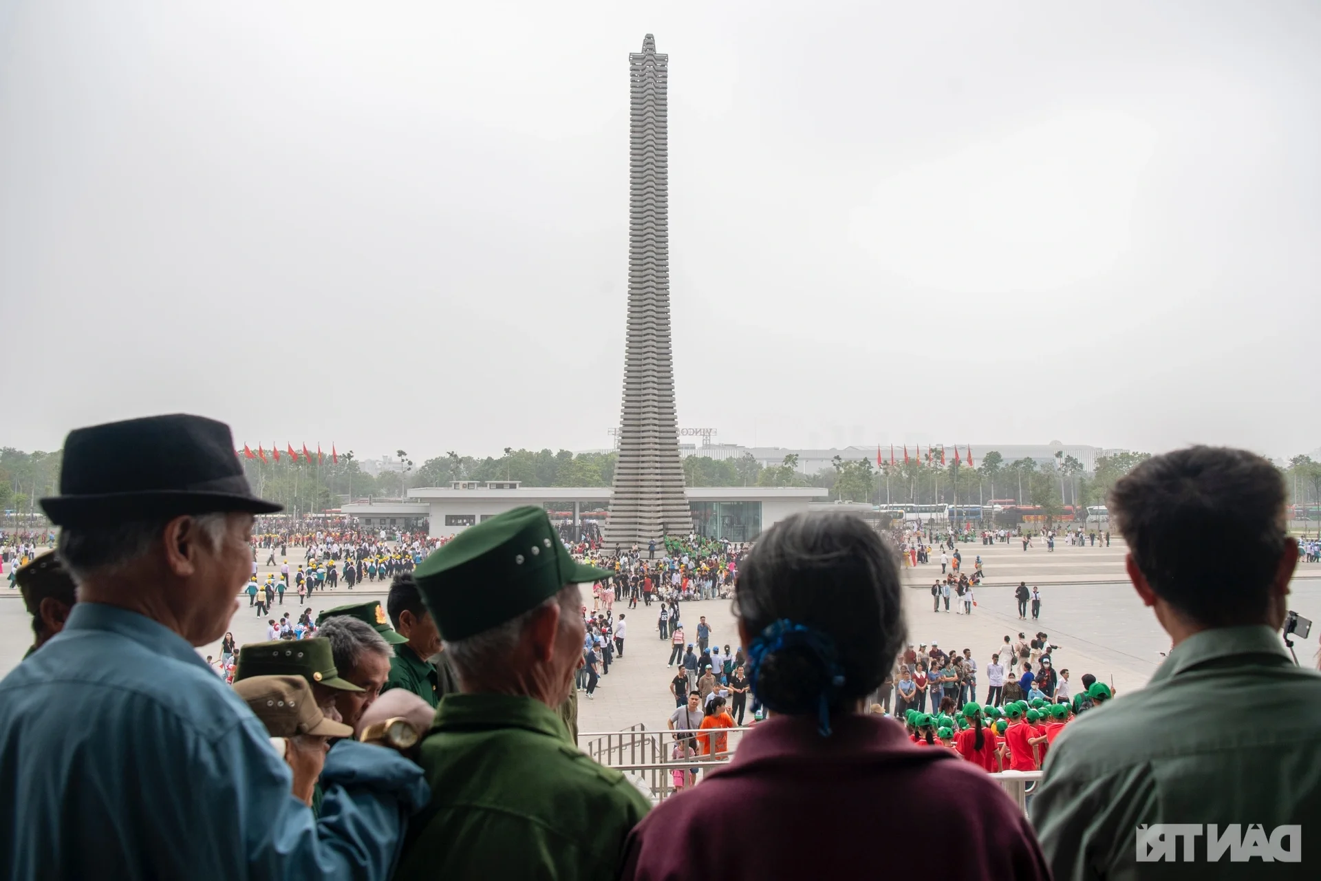 Vietnam Military History Museum Draws Massive Crowds as Paid Admission Begins in Hanoi