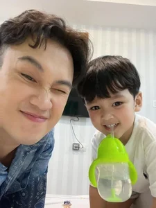 Polo Huynh: The Luxurious Life of Dam Vinh Hung's Adorable Son - image 1