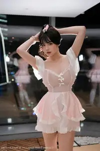 XiuRen No.10653 Ruan Qing: Captivating in Exclusive Pink Maid Outfit Photoshoot - image 23