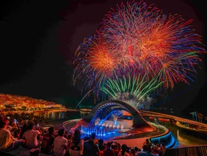 Discover Why Phu Quoc’s Iconic Kiss Bridge and Sunset Town are Vietnam’s Must-Visit Travel Phenomena for 2025 and 2026 - image 1