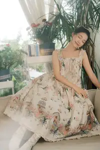 Discover Zzzhen's Serene Elegance in YiTuYu Vol.8271: A Captivating Floral Portrait - image 5