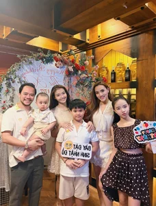 Vietnamese Celeb Update: Quynh Kool's Transformation and Truc Anh's Weight Loss Journey - image 24
