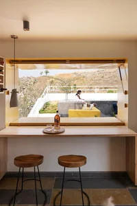 Modern 5-Story Home: A Concrete Sanctuary for Three Generations - image 8