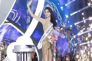 Miss Vietnam Ky Duyen: Sharp, Elegant, and High-Fashion Portrait Collection - image 5