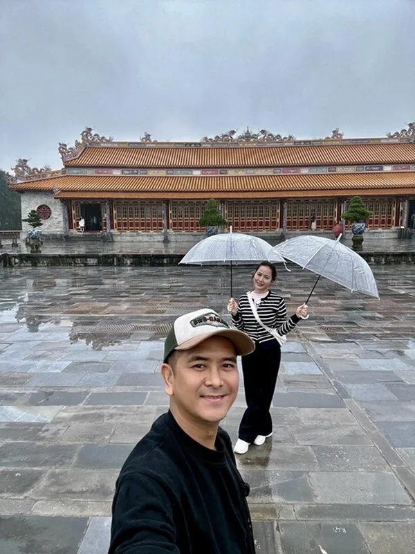 Actor Hung Thuan and His Beautiful Girlfriend’s Growing Romance
